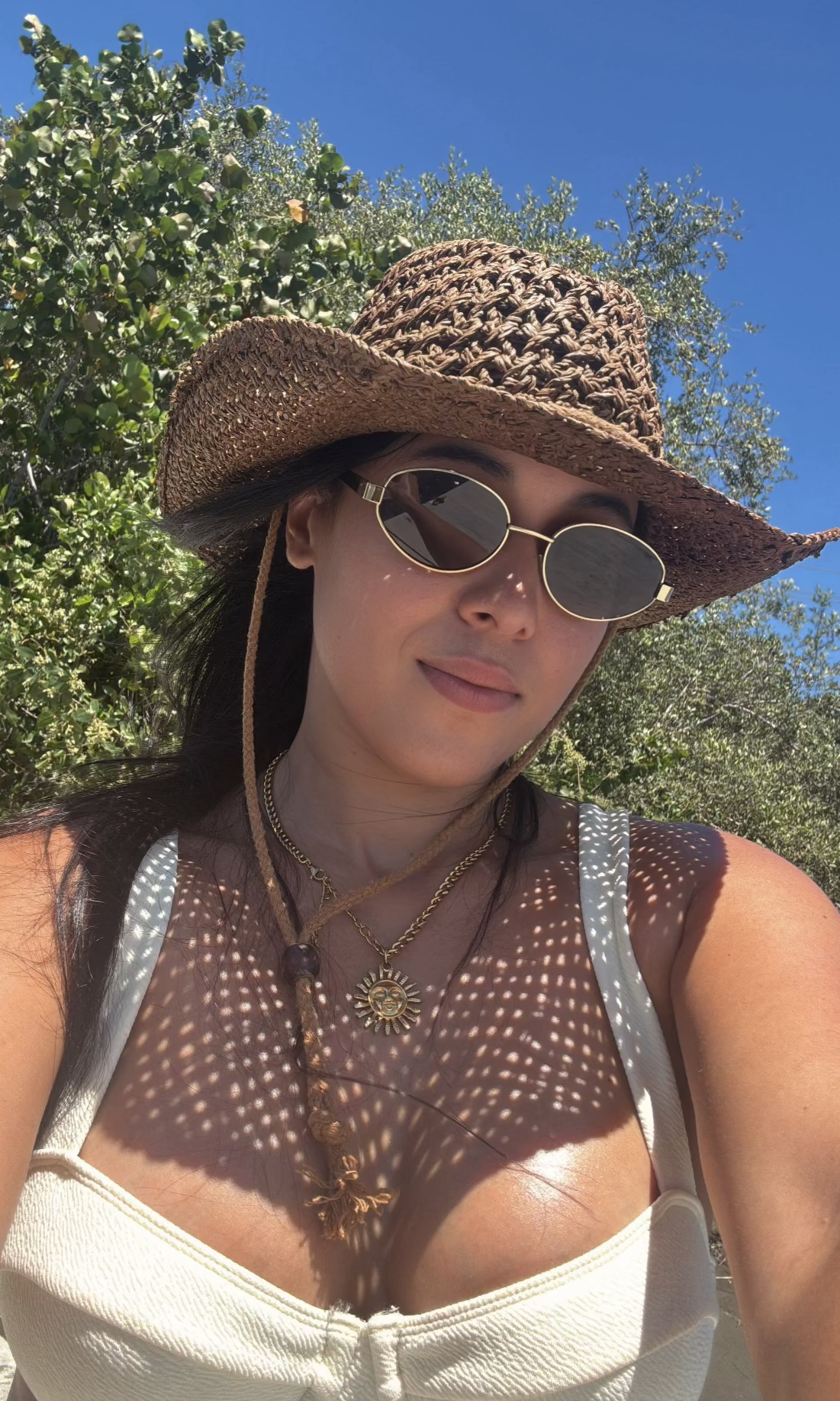 Gold/Black Oval Sunglasses