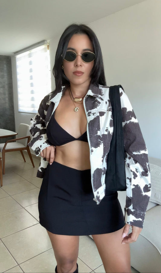 Black Skort